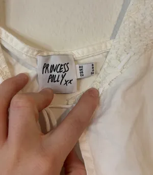 Princess Polly Top Crop White tie thumbnail 4