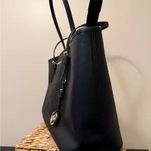 Michael Michael Kors Black Saffiano Leather Tote Bag thumbnail 4