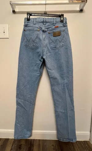 Wrangler Women’s Cowboy Cut Jeans thumbnail 3