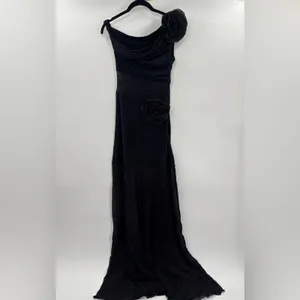 Deme by Gabriella Abby Gown in Black thumbnail 6