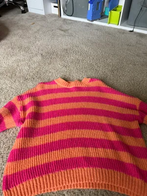 Shein Striped Hoodie thumbnail 2