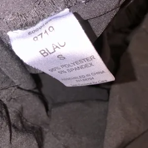 MED COUTURE nurses scrub pants in black color size small thumbnail 4