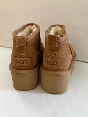 New UGG Classic Ultra Mini Platform Boots in chestnut size 6 thumbnail 2