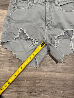 American Eagle Women’s Grey Denim Distressed Cut Off High Rise Mom Short Size 8 thumbnail 8