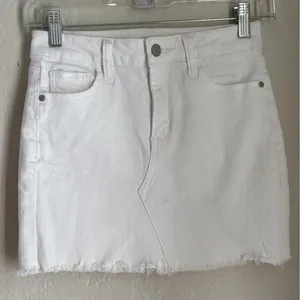 Celebrity Pink white‎ denim mini skirt thumbnail 1