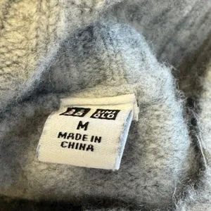 Uniqlo Souffle Yarn Mock Neck Sweater Gray Relaxed Fit 420307 Women's Medium thumbnail 6