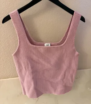 Abercrombie pink sweater tank top L thumbnail 1