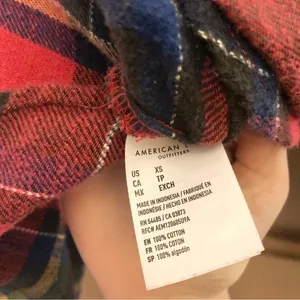 American Eagle Plaid Button Up Boyfriend Flannel Red‎ Green XS thumbnail 3