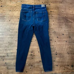 American Eagle dark wash highest rise normcore 10 short jeggings thumbnail 3