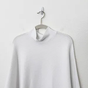 [Abercrombie & Fitch] White Waffle Knit Mock Neck Oversized Sweater Size L/XL thumbnail 3