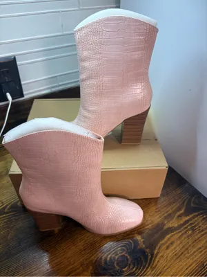 Journee Collection Brekinn Pink Croc Heeled Ankle Boots Size 9 thumbnail 2