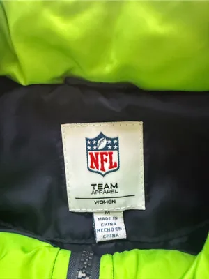 NFL Seahawks Quilted Coat Size Medium thumbnail 6