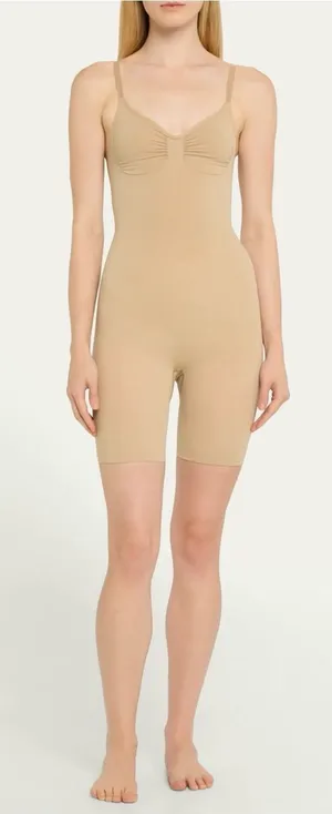 Skims Sz Small Seamless Sculpt Mid Thigh Shorts Clay Bodysuit BBL Butt Lifting thumbnail 1