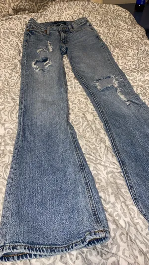 Aeropostale Flare Jeans thumbnail 2