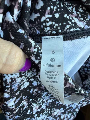 Lululemon Wunder Under Crop Roll Down Scallop Luxtreme 24" Floral Spritz Size 6 thumbnail 5
