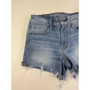 American‎ Eagle Outfitters Denim Shorts Womens Size 0 Light Wash Frayed thumbnail 2