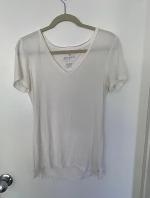 American Eagle White Tshirt thumbnail 1