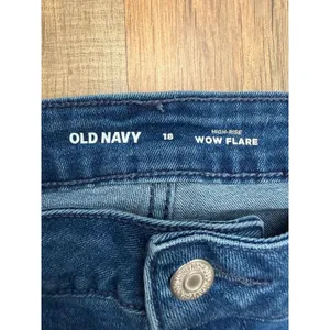 Old Navy High Rise WOW Flare Jeans Women Size 18 Blue Stretch Bootcut Denim thumbnail 5
