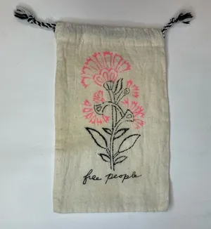Free People Linen Draw‎ String Drawstring Off-White Reusable Jewelry Dust Bag thumbnail 1