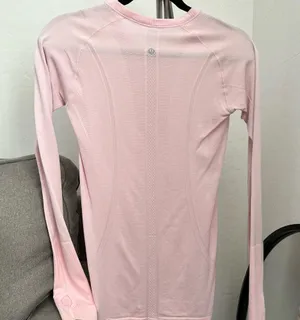 Lululemon Swiftly Tech Long Sleeve Crew thumbnail 2