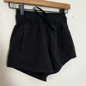 LULULEMON- Inner Glow Short 3" Terry Black Athletic Gym Workout Running Travel thumbnail 3
