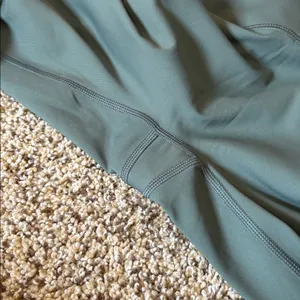 Aerie Women's Sage Green Crop Leggings thumbnail 4