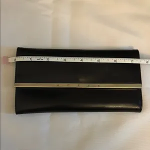 GUESS Black Wallet with Silver Accent – EUC thumbnail 11
