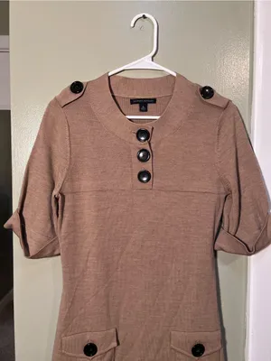 Banana Republic Women’s Size Small Short Sleeve Sweater Dress Tan Brown Buttons thumbnail 3