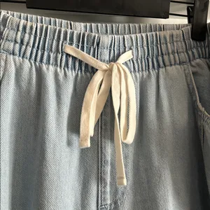 Universal Threads Light Wash Drawstring Wide Leg Jeans thumbnail 5