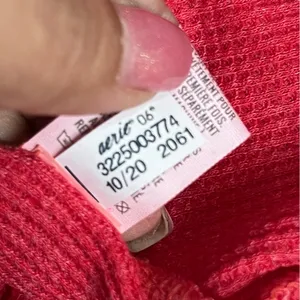 Aerie Henley thermal women’s M red waffle knit distressed neckline long sleeve thumbnail 6