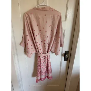 Victoria's Secret pink floral‎ robe size medium/large thumbnail 6