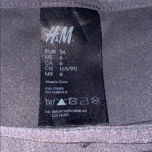 ✨H&M Ruffle Bikini Bottoms✨ thumbnail 4