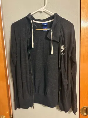 Nike Zip-Up Jacket thumbnail 1