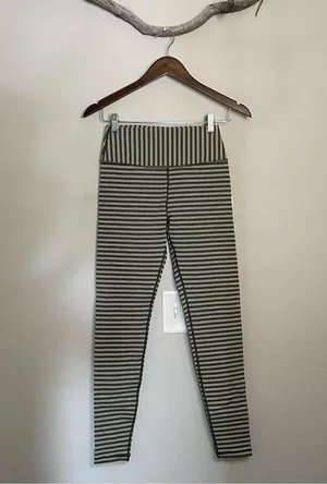 Glyder Sultry Legging in Moss & Oatmilk Stripe thumbnail 4