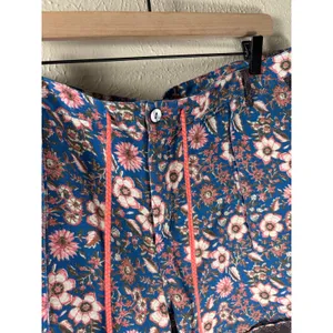 Sundance Kalani Shorts Size XL Linen Blue Floral Boho Retro Summer Preppy Shorts thumbnail 4
