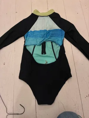 Forever 21 Wave Graphic Zippered Wetsuit thumbnail 4