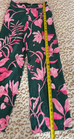 Anthropologie Breezy Tropical Floral Wide Leg Satin Pant Women's Size: 0 thumbnail 8