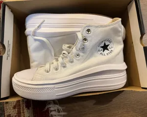 White High-Top Platform Converse thumbnail 1