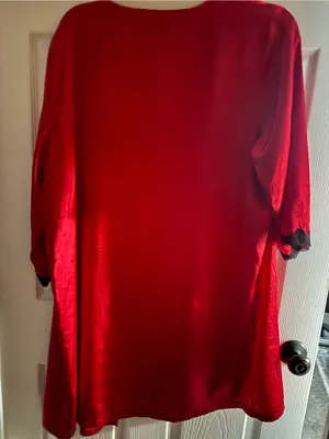 Apt. 9 Women’s Red Short Satin Wrap Robe Size XXL thumbnail 6