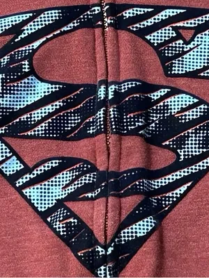DC Comics Superman Full Zip Hoodie Mens Small Colorblock Camo Logo Raglan thumbnail 3