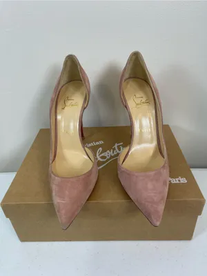 Brand New Christian Louboutin Blush Suede Pointed-Toe Pumps thumbnail 8