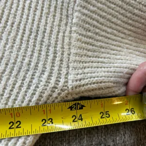 Chic Cream Cardigan Sweater | Size XL thumbnail 5