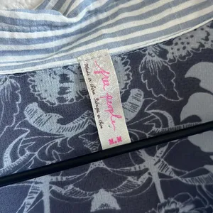 Free People Party in the Back Button Down Lightweight Top Blouse Medium thumbnail 3
