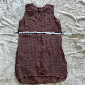 Bobeau Elegant‎ Brown Sleeveless Top thumbnail 7