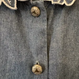 Pendleton Denim Blue Sleeveless Button Down Shirt thumbnail 4
