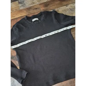 Everlane Black Waffle Thermal Top Medium Crew thumbnail 4