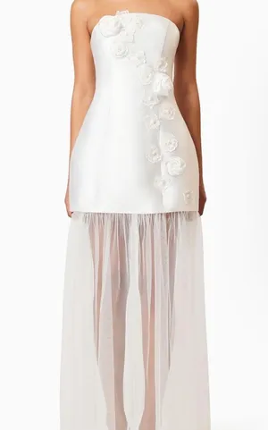 Elliatt Elegant White Strapless Dress thumbnail 2