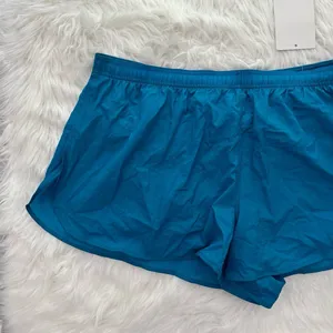 Lululemon Dolphin Hem Mid Rise Running Shorts 3" Hawaiian Blue Size XL thumbnail 5