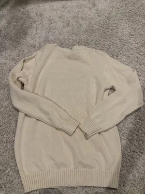 Brandy Melville Sweater thumbnail 4