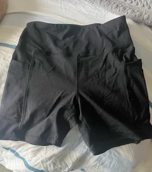 Black gym shorts thumbnail 1